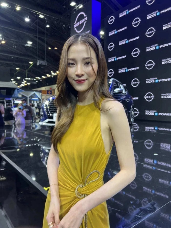 Hình ảnh mới nhất của Baifern Pimchanok