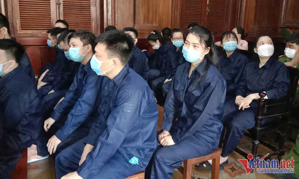 Các bị cáo tại tòa