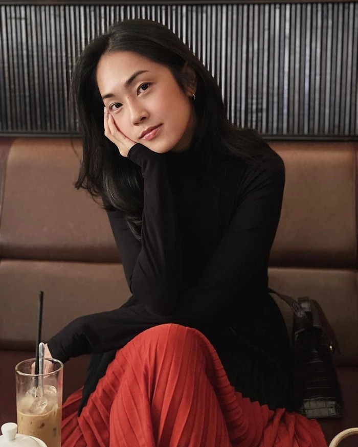 Trước đó nữ MC từng có thâm niên hơn 10 năm trong nghề và không hề dùng bất kỳ scandal nào để đánh bóng tên tuổi