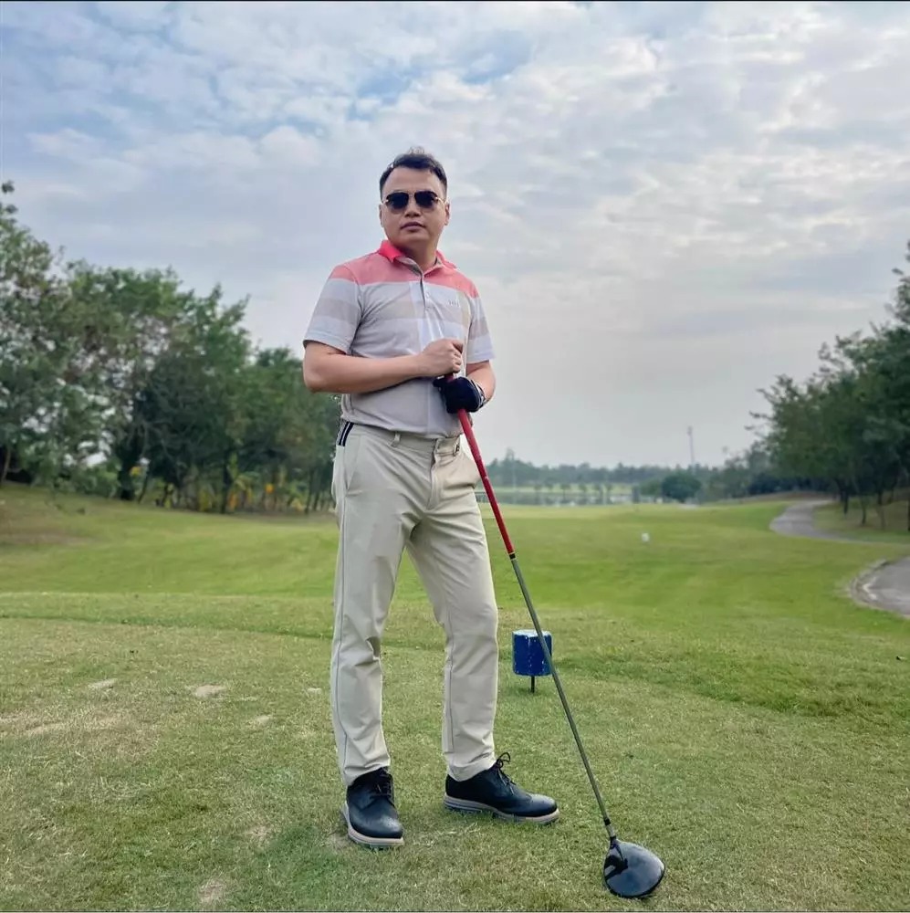 Những hình ảnh mới nhất của Shark Bình.