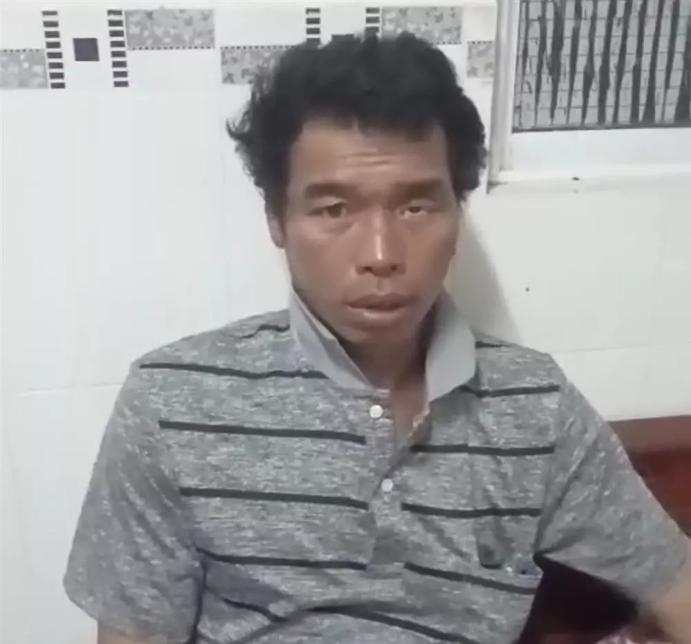 Ông Trung khi ở cơ quan công an phục vụ điều tra