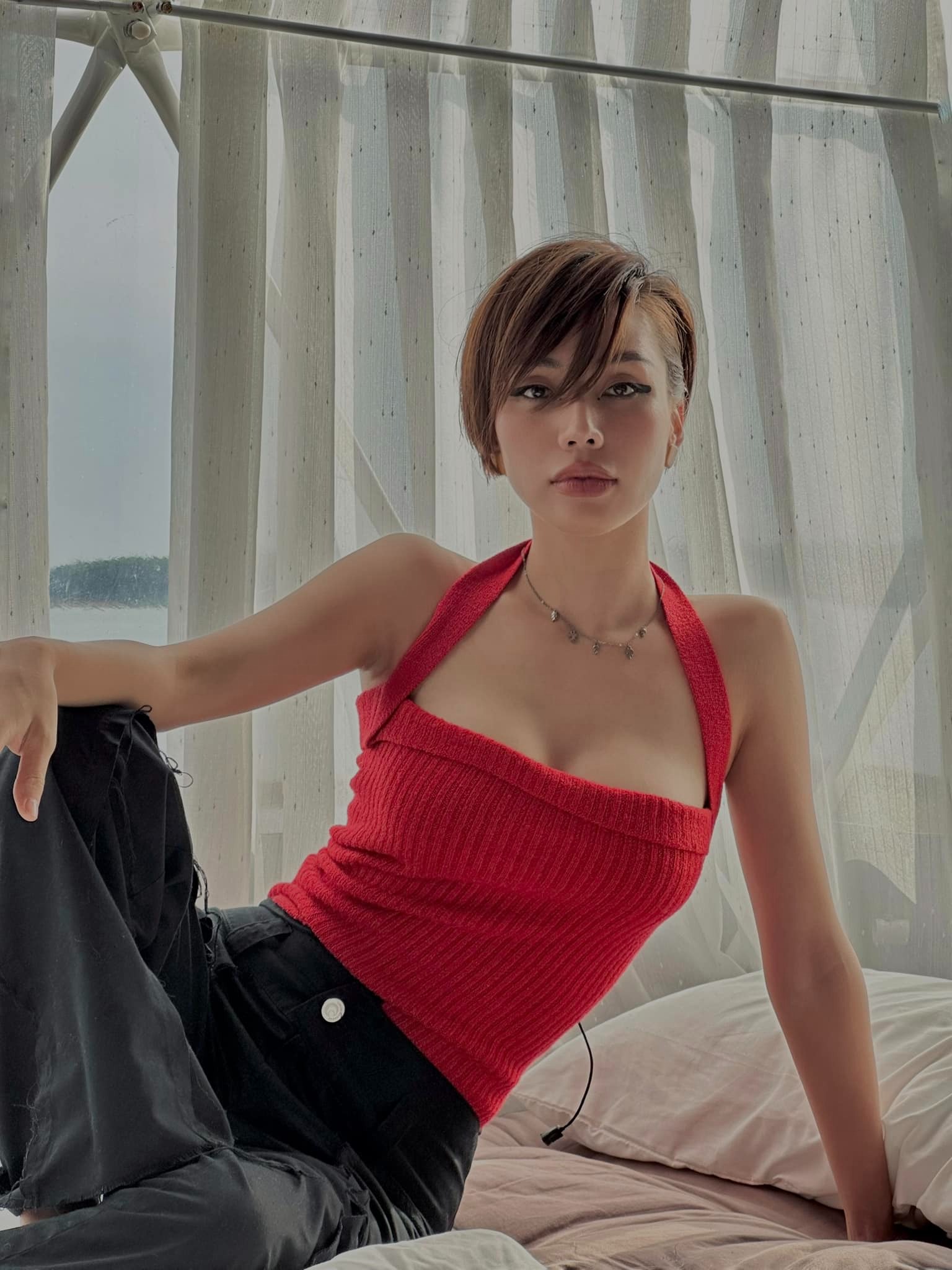 GiGi Hương Giang là một trong những nữ ca sĩ kín tiếng của Vpop.