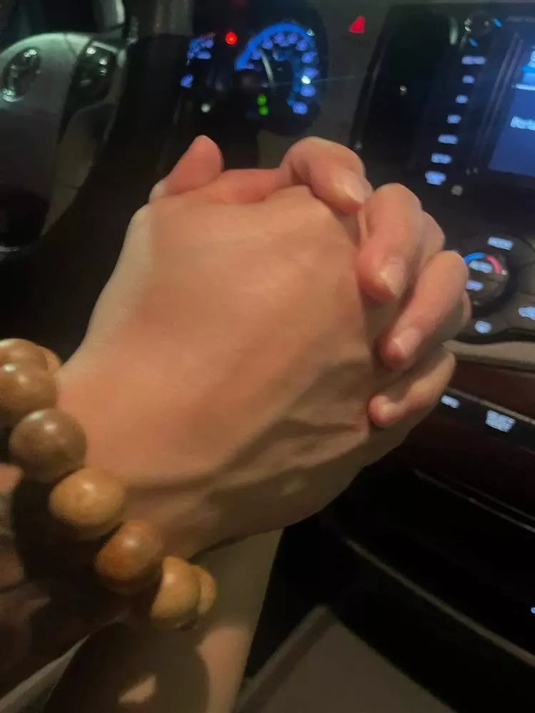 Đan Kim hạnh phúc khoe nửa kia ngày sinh nhật.