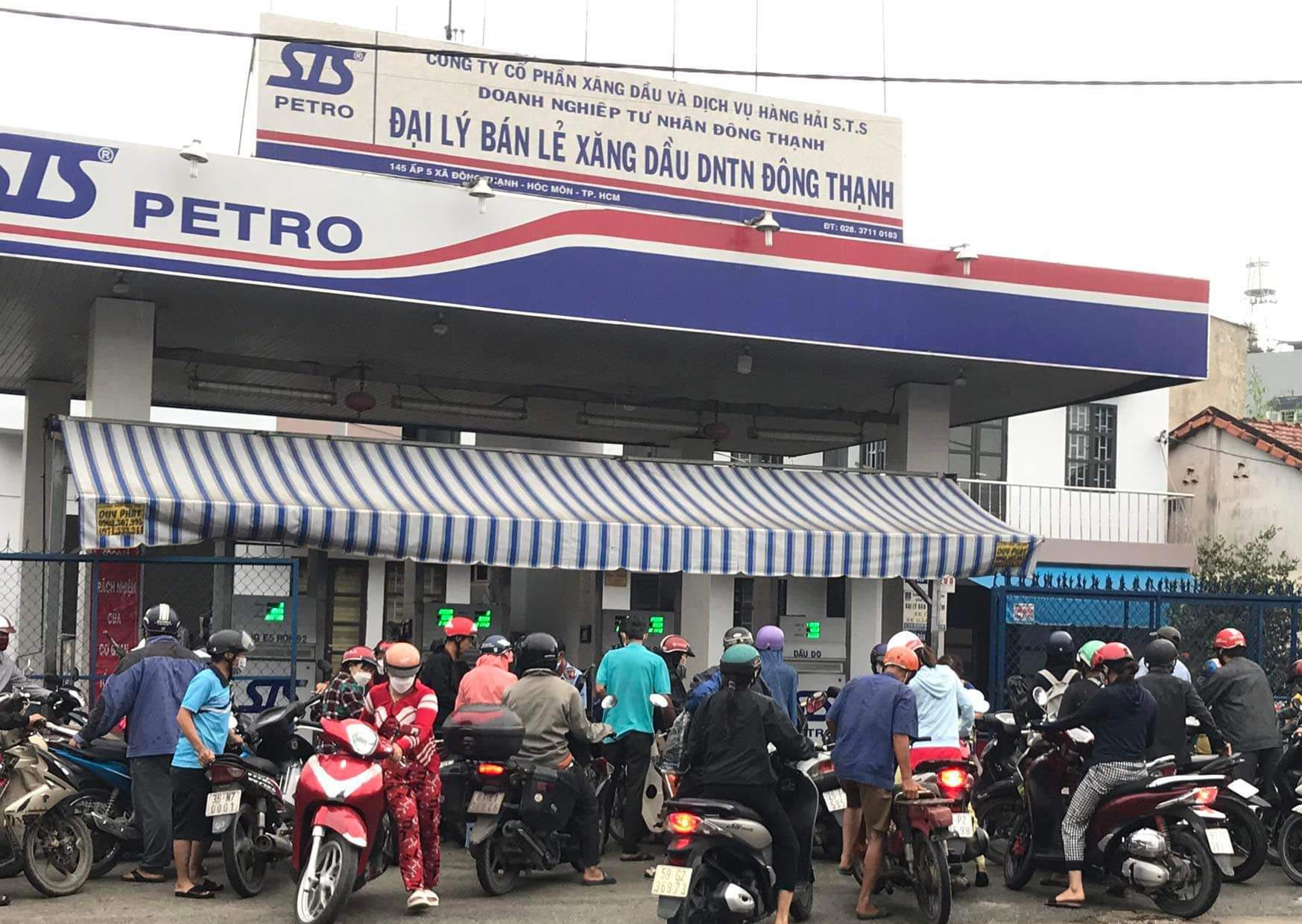 Một cây xăng thuộc hệ thống phân phối của Công ty S.T.S - đầu mối có nhiều vi phạm thời gian qua (Ảnh: Chí Hùng)