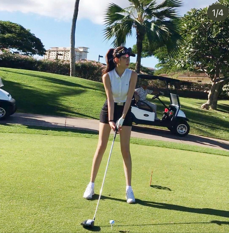 Ye Jung Hwa là một trong những người đẹp lăng xê nhiệt tình xu hướng hình thể 