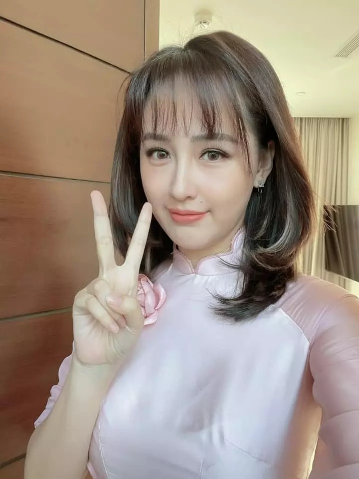 Bức ảnh selfie Hoa hậu Việt Nam 2006 chia sẻ trên mạng xã hội.
