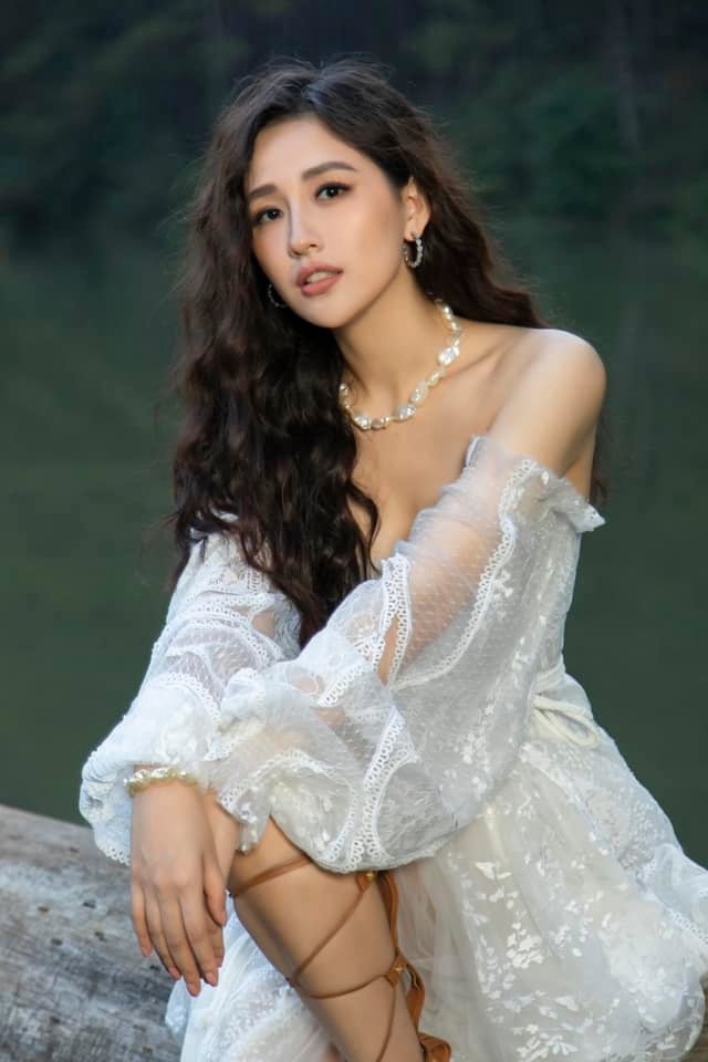 Mai Phương Thúy, sao việt, Hoa hậu Mai Phương Thúy