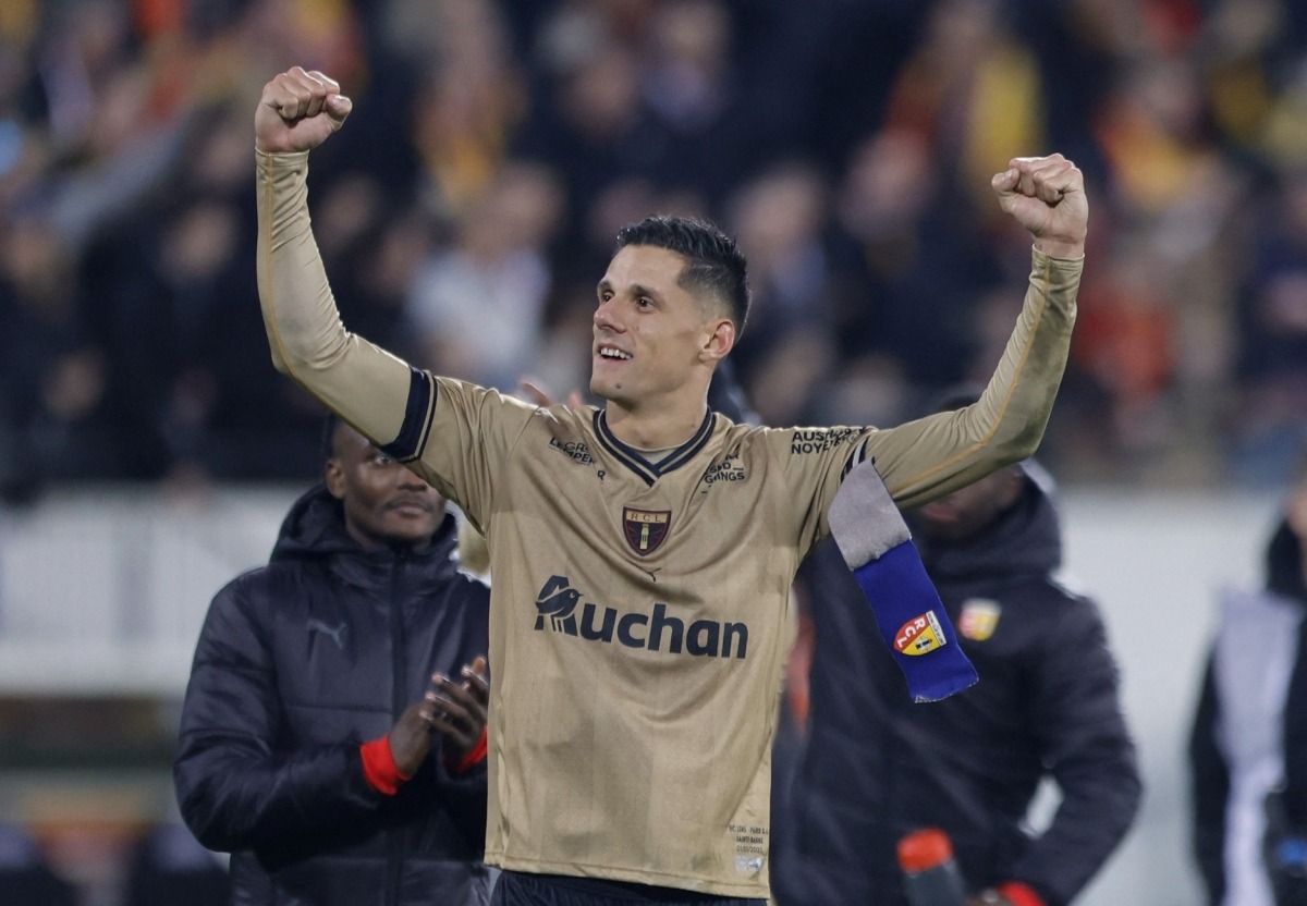 Lens có chiến thắng ấn tượng trước PSG (Ảnh: Reuters).