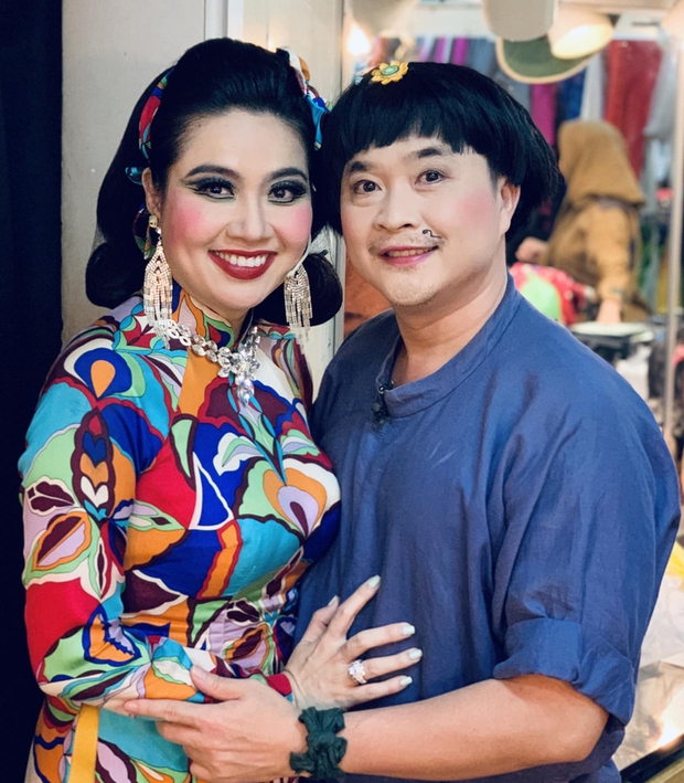 Từng cùng nhau ăn một tô hủ tiếu vì khó khăn, Lê Khánh cùng chồng nay có sự nghiệp và cuộc sống ổn định