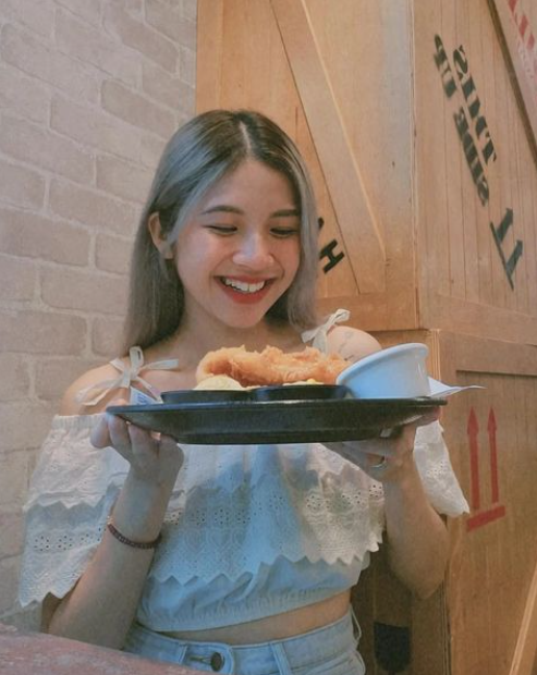 Với ngoại hình xinh xắn, nổi bật, 