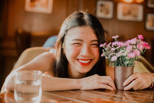 Tuy nhiên, có lẽ vì sợ những lời lẽ tiêu cực từ dân mạng nên các bài đăng của Lan Thy đều hạn chế hoặc tắt chế độ bình luận.