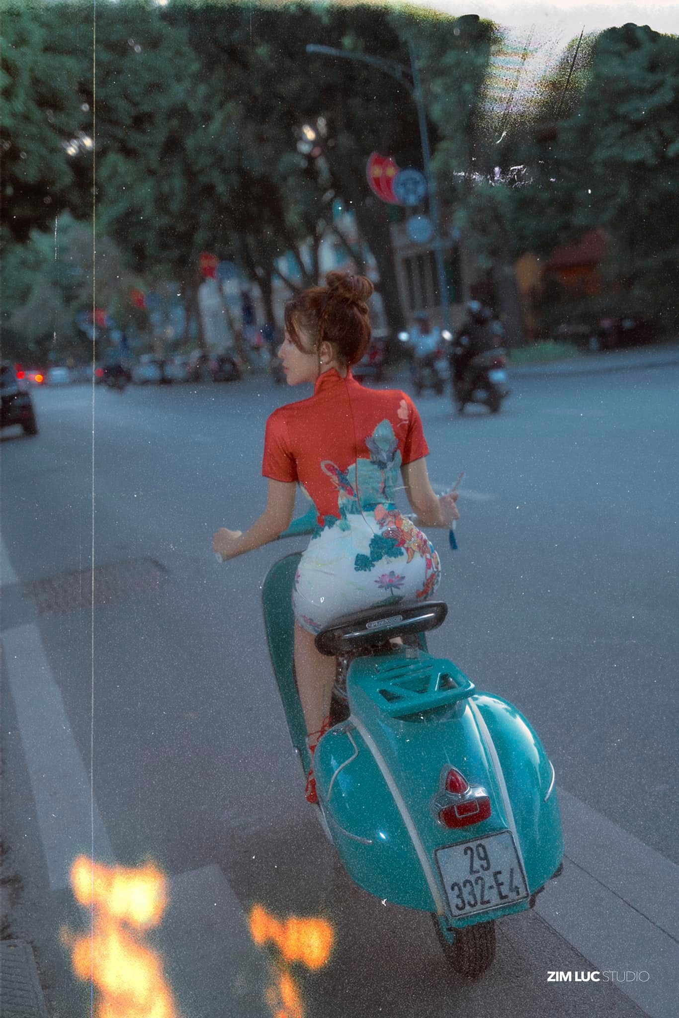 Cô được khen ngày càng gợi cảm sau khi giảm cân thành công.