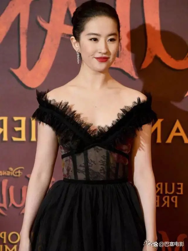 Lưu Diệc Phi từng nhiều lần xuất hiện trước truyền thông nước ngoài khi quảng bá cho bộ phim 