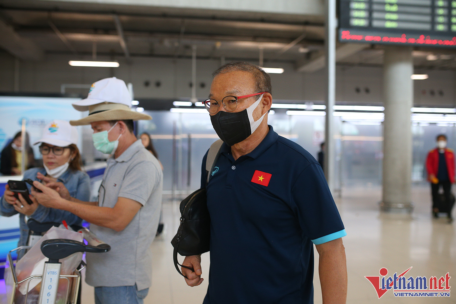 Kết quả hòa khiến tuyển Việt Nam gặp bất lợi ở trận lượt về. Thầy trò HLV Park Hang Seo muốn vô địch phải ghi bàn và không bị thủng lưới. Trong trường hợp Việt Nam hòa 0-0 hay 1-1 đều không thể lật đổ ngôi vô địch của Thái Lan do luật bàn thắng sân khách. Còn nếu hai đội hòa nhau 2-2 sẽ đá hiệp phụ hoặc luân lưu.