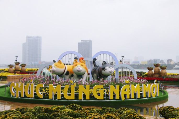 Bằng những biến tấu thú vị, Đà Nẵng đưa đến người dân và du khách những hình ảnh mèo nhiều sắc thái, từ nghiêm nghị, đến mũm mĩm dễ thương...