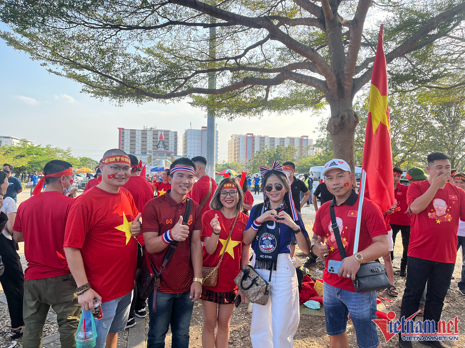 Trận chung kết lượt về AFF Cup 2022 giữa tuyển Việt Nam vs Thái Lan diễn ra vào lúc 19h30 trên sân Thammsat
