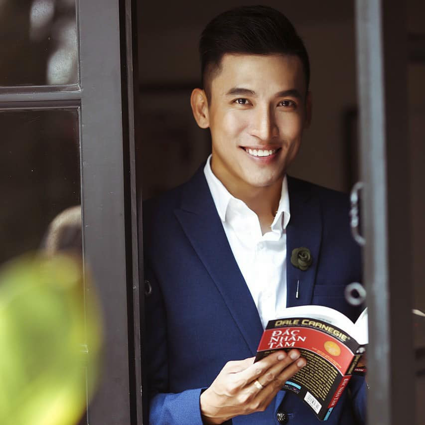 Nhà sản xuất Phạm Hồng Hải Quân.