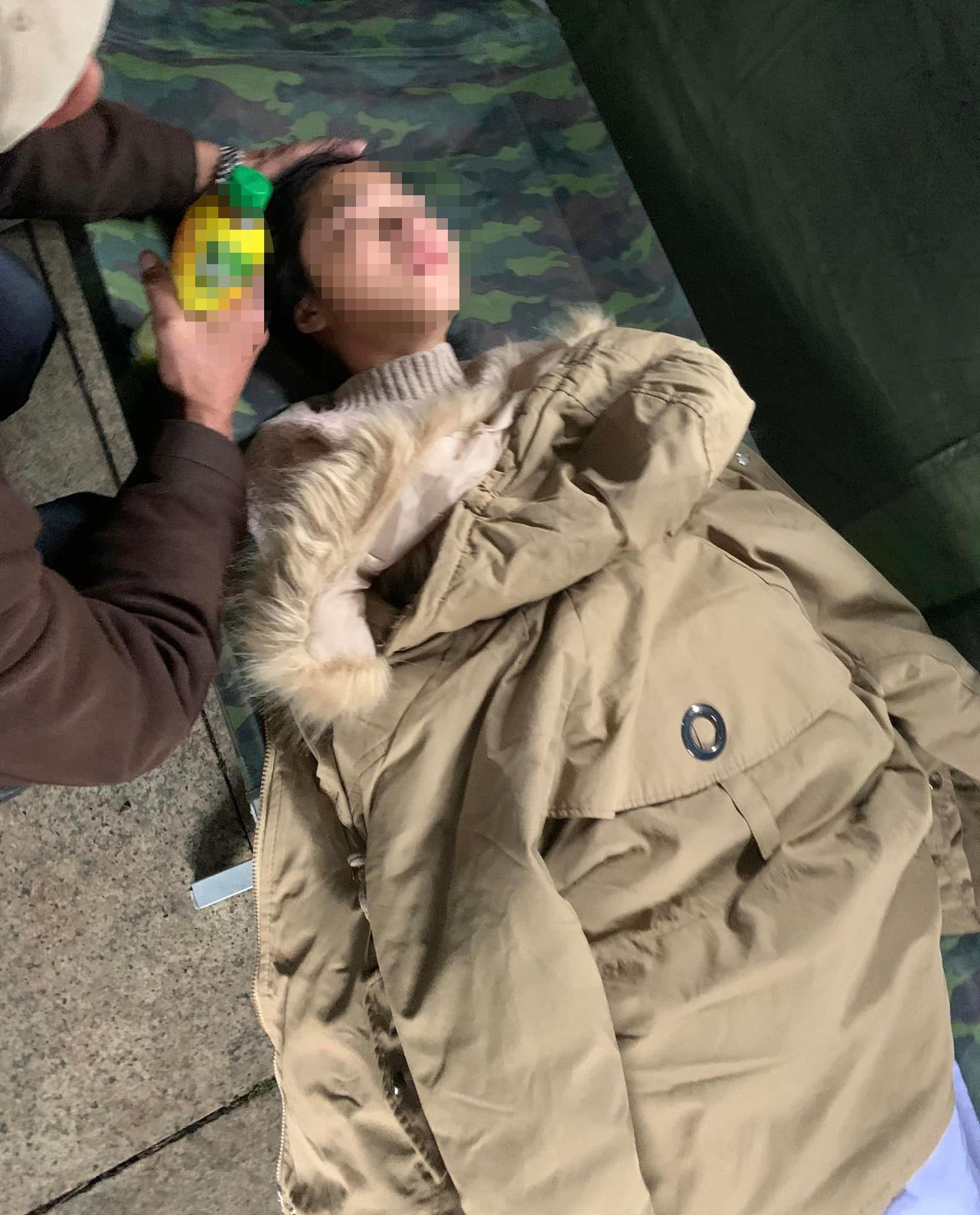 Trên trang cá nhân, chị Trang cũng đăng tải thông tin đính chính và mong rằng mọi người không phát tán thông tin sai sự thật.