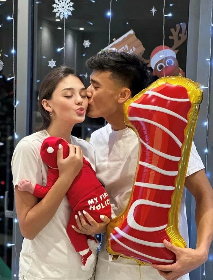 Tổ ấm nhỏ của thủ thành Bùi Tiến Dũng.