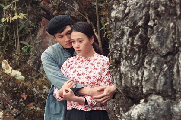 amp;#34;Người tình màn ảnh 3 lầnamp;#34; khiến Phương Oanh tim đập chân run khi đóng cảnh hôn - 4