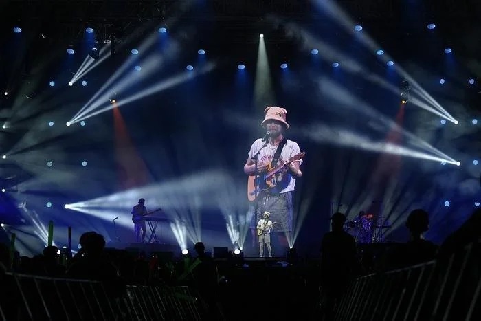 Sao nam quốc tế – Johnny Stimson cũng dành những lời 