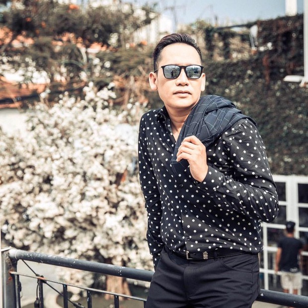 Duy Mạnh tham gia showbiz từ năm 1998, tên tuổi nam ca sĩ được thăng hạng từ bài hát Giây Phút Chia Xa