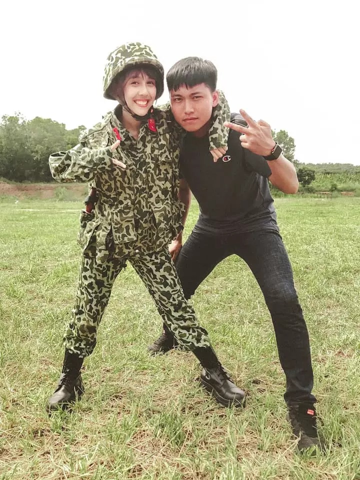 Nhưng họ khẳng định chỉ là tình đồng chí.