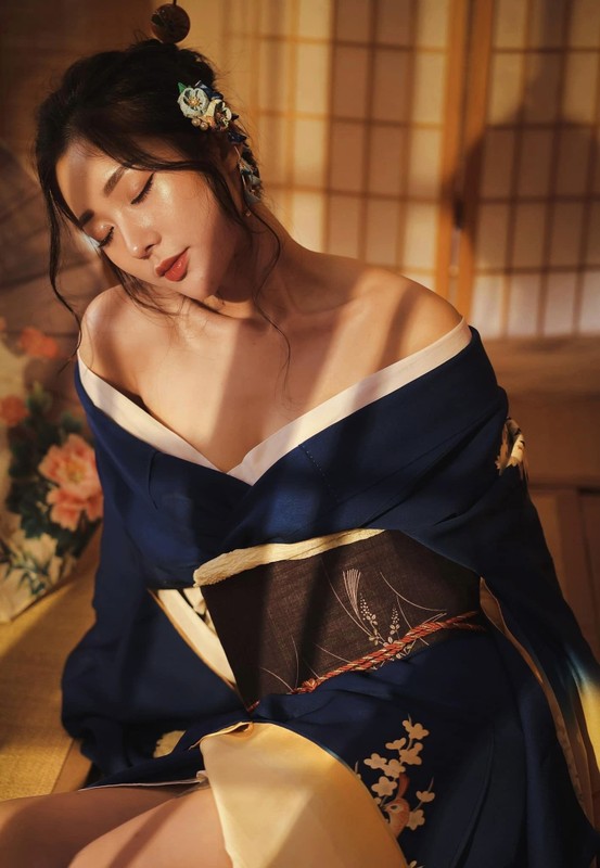 Một phần khác, nếu tập gym lâu năm, cơ thể sẽ sản sinh ra một chất gọi là Adrenaline hấp dẫn người đối diện. Mình tập gym trước hết là để cơ thể mạnh khỏe, sau đó mới là cải thiện số đo 3 vòng cũng như mong muốn chính bản thân mình sẽ trở nên thu hút hơn, hấp dẫn hơn