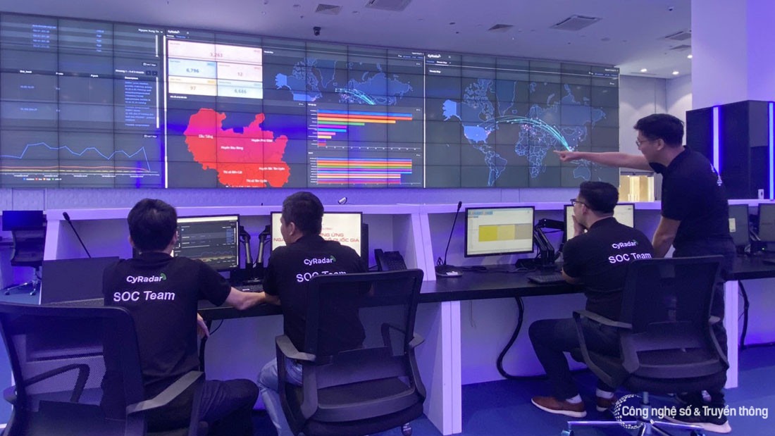 Cục An toàn thông tin khuyến nghị các đơn vị kiểm tra, rà soát, xác định những máy dùng hệ điều hành Windows có khả năng bị ảnh hưởng bởi các lỗ hổng bảo mật trong sản phẩm Microsoft. (Ảnh minh họa)