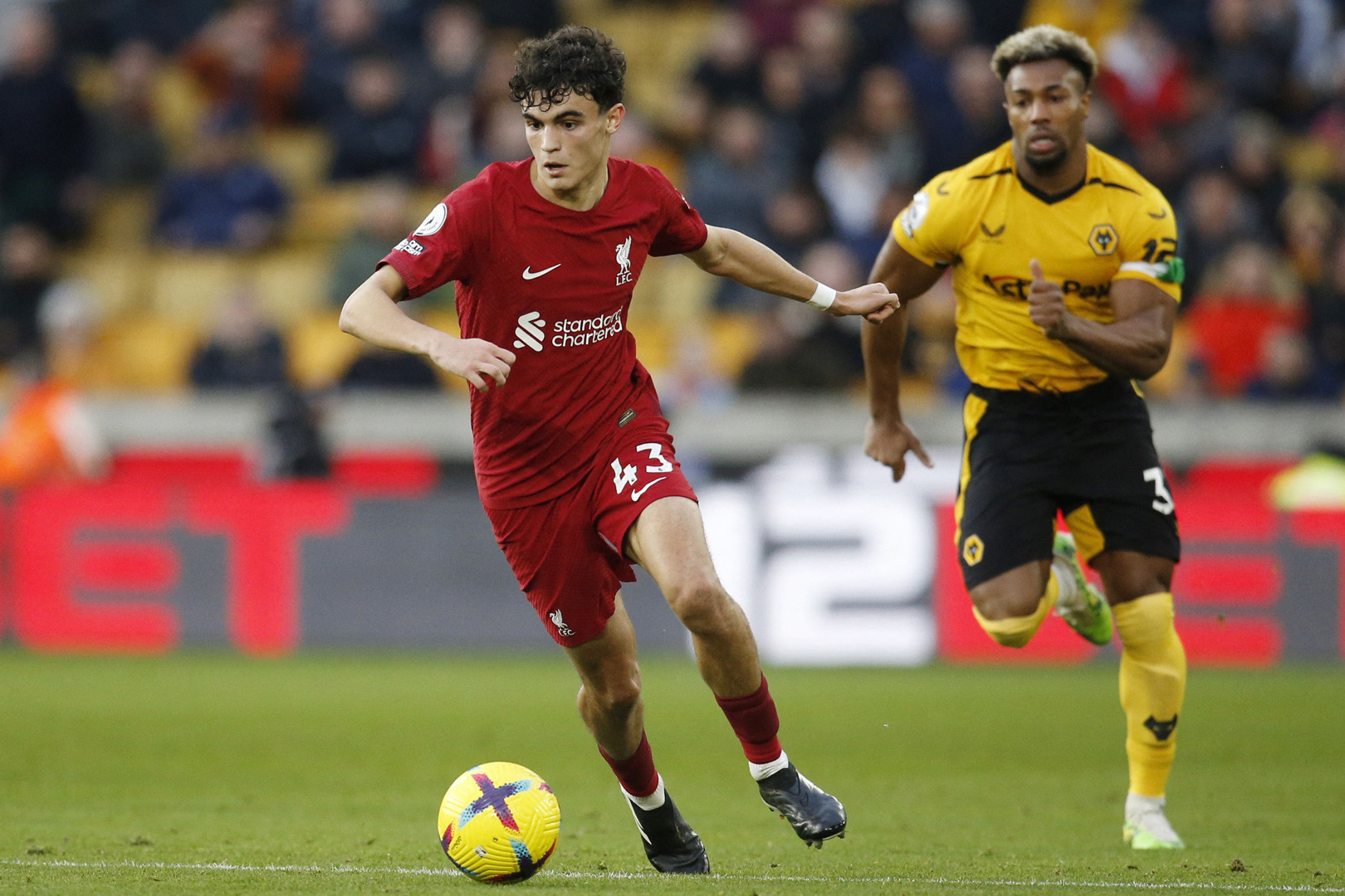 Bajcetic đang nổi bật với Liverpool