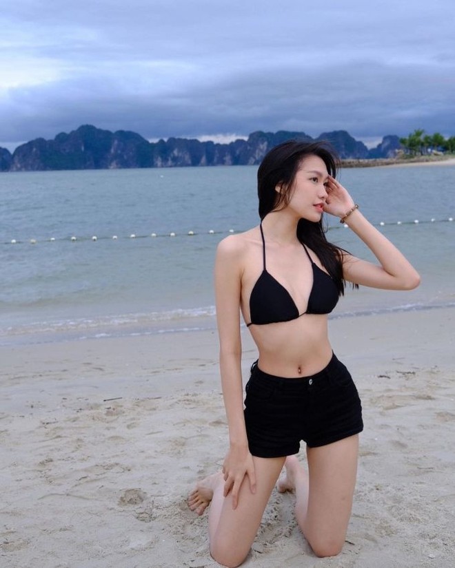 Doãn Hải My từng tiết lộ cô có vòng eo 55cm.