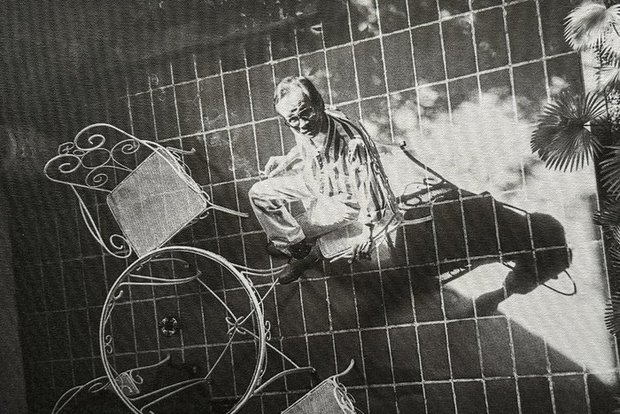 Cố nhạc sĩ ngồi trong góc tự sự đầy hoài niệm