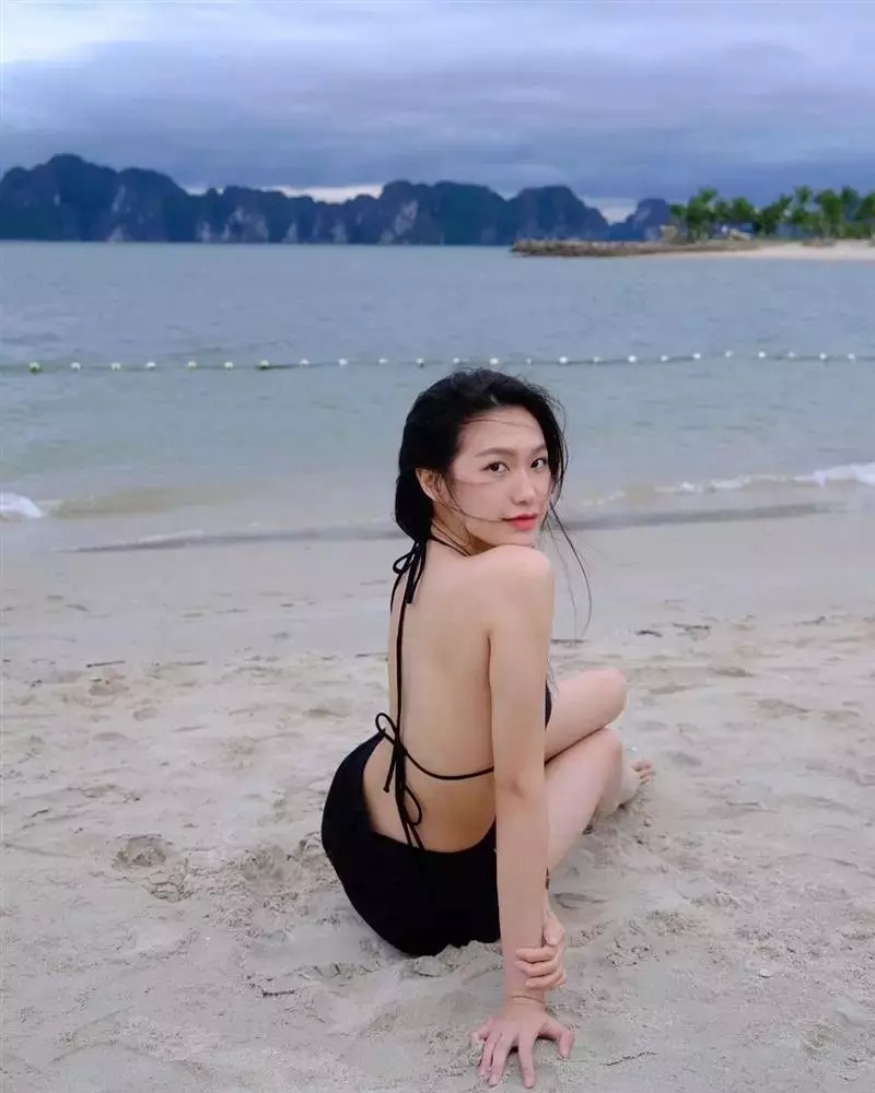  Những lần Doãn Hải My khoe dáng đều khiến công chúng mãn nhãn vô cùng.