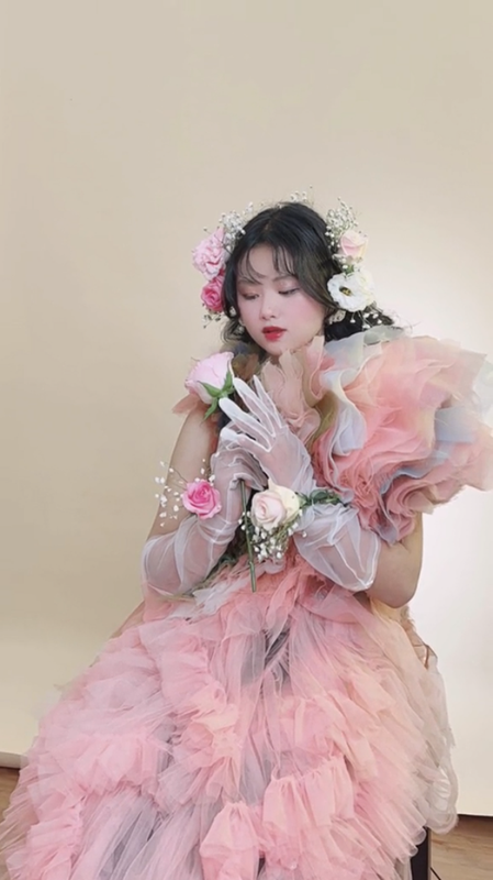 Mới đây, Mua Thị Dua 