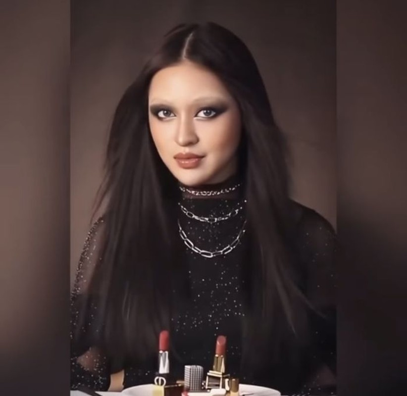 Đoạn video biến hình mặc dù được đầu tư chỉn chu, cắt dựng mượt mà nhưng chính thần thái và diễn xuất nữ TikToker mà video không được lên xu hướng.