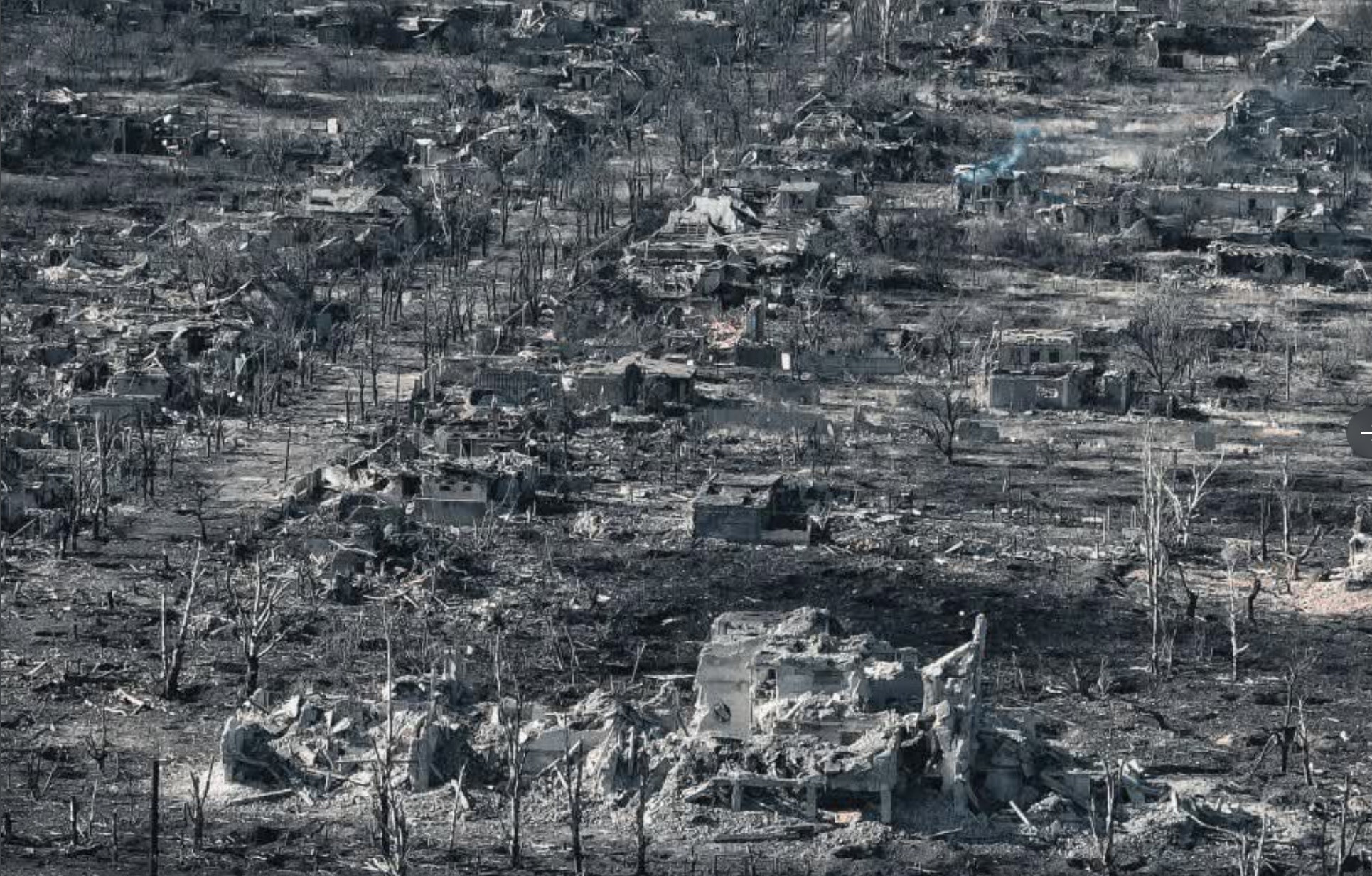 Thị trấn Marinka bị san phẳng. Ảnh: Bộ Ngoại giao Ukraine