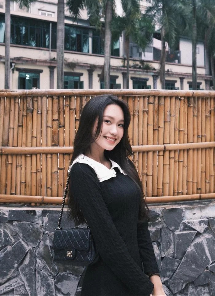 Doãn Hải My vốn sở hữu diện mạo xinh đẹp cùng thần thái nữ tính, ngọt ngào