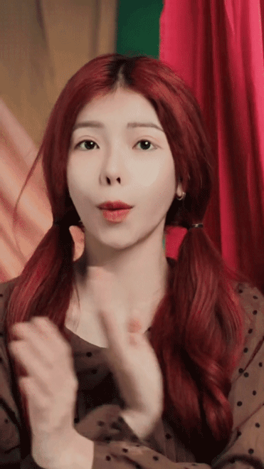 Nụ cười gây tranh cãi của CiiN