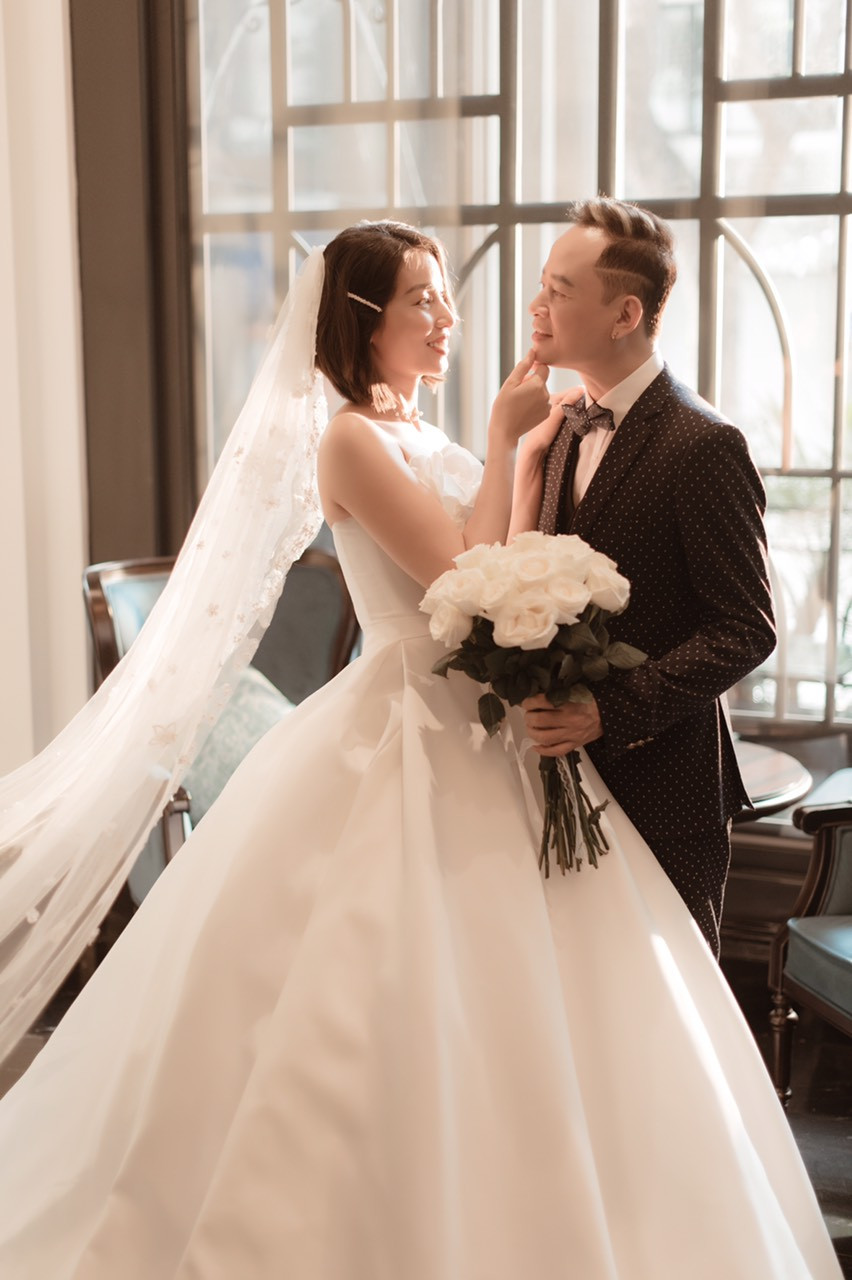 Tùng Dương mắc nhiều bệnh như tim, suy nhược thần kinh, huyết áp ở tuổi ngoài 50. Trong một cuộc phỏng vấn năm 2020, Tùng Dương từng tự nhận là gã trung niên thất bại.