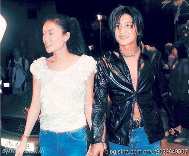 ... tái hiện cái nắm tay của hơn 20 năm trước