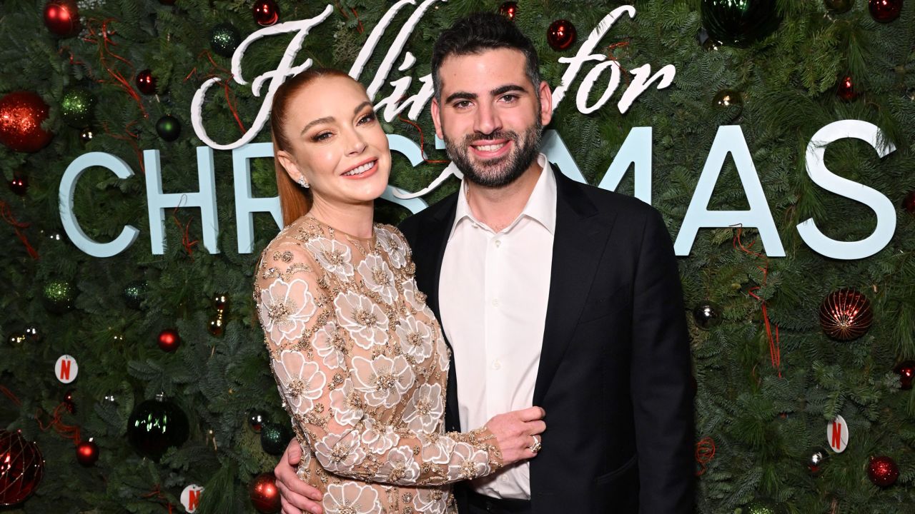 Lindsay Lohan và ông xã nhận tin vui sau nửa năm kết hôn.