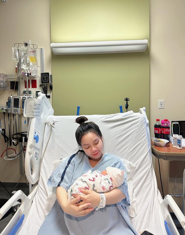 Múi Xù hạnh phúc đón con đầu lòng