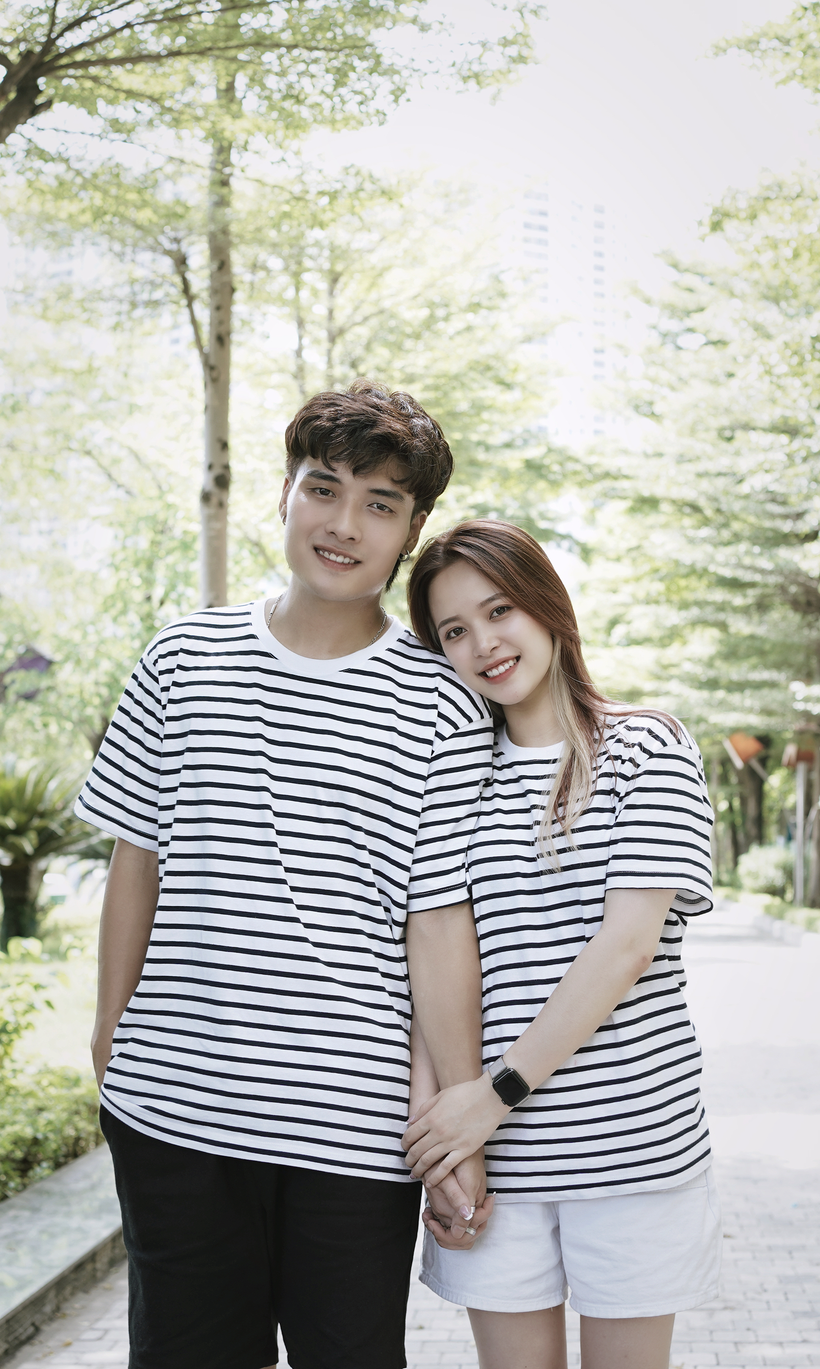 Thử thách lớn nhất với đôi trẻ có lẽ là khoảng cách.