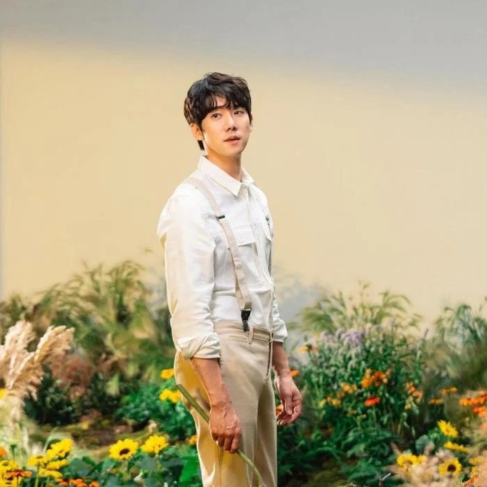 Yoo Yeon Seok bị tố cười nhạo, khinh bỉ bảo vệ chung cư.