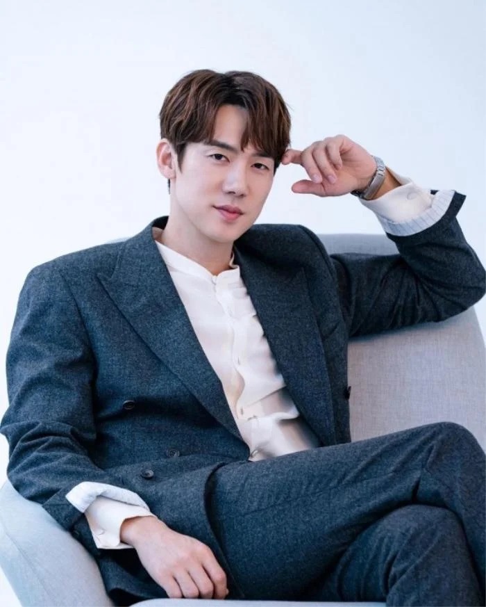 Yoo Yeon Seok là nhân vật tiếp theo vướng ồn ào về thái độ.