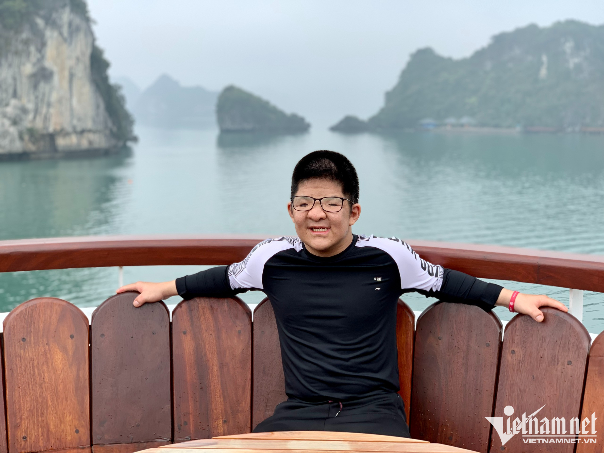 Bôm năm nay đã 21 tuổi, sắp hoàn thành năm thứ 6 trong tổng số 7 năm hệ trung cấp Jazz ở Học viện Âm nhạc quốc gia Việt Nam. 