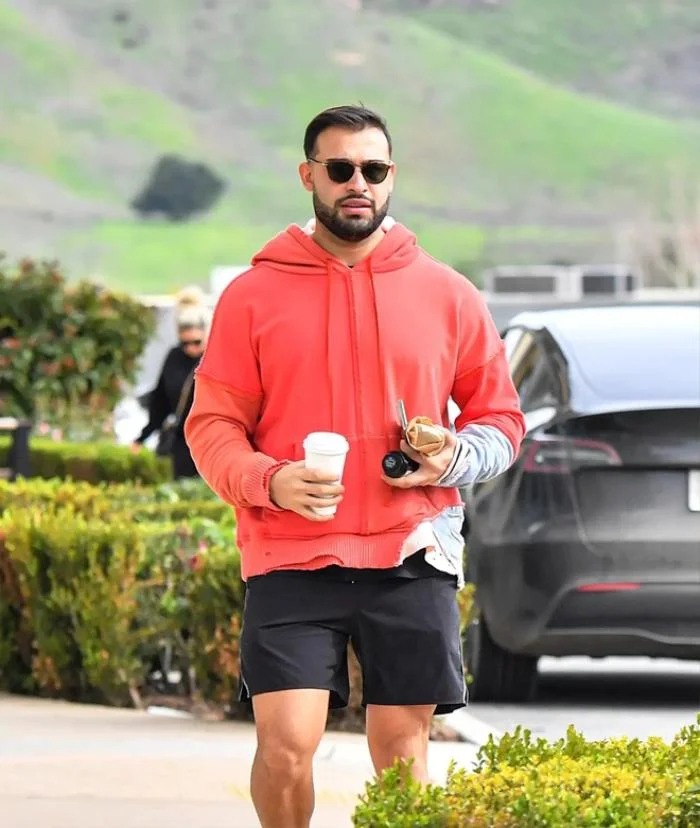 Chồng Britney Spears không đeo nhẫn cưới khi xuất hiện ở chốn đông người