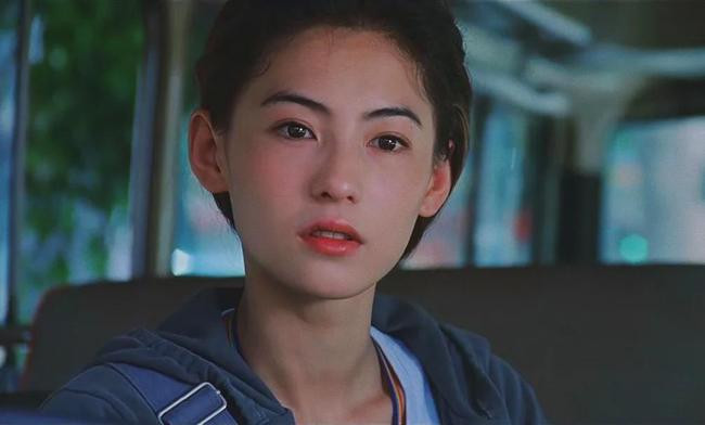 Trương Bá Chi trong phim Vua hài kịch.