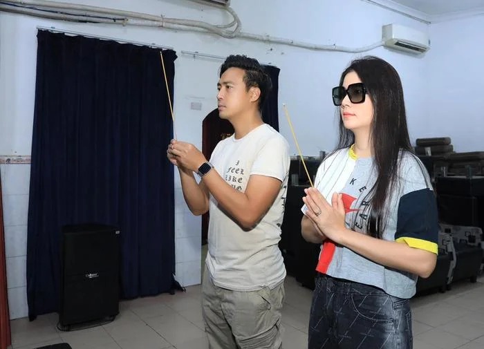 Vợ chồng Thanh Duy và Kha Ly.