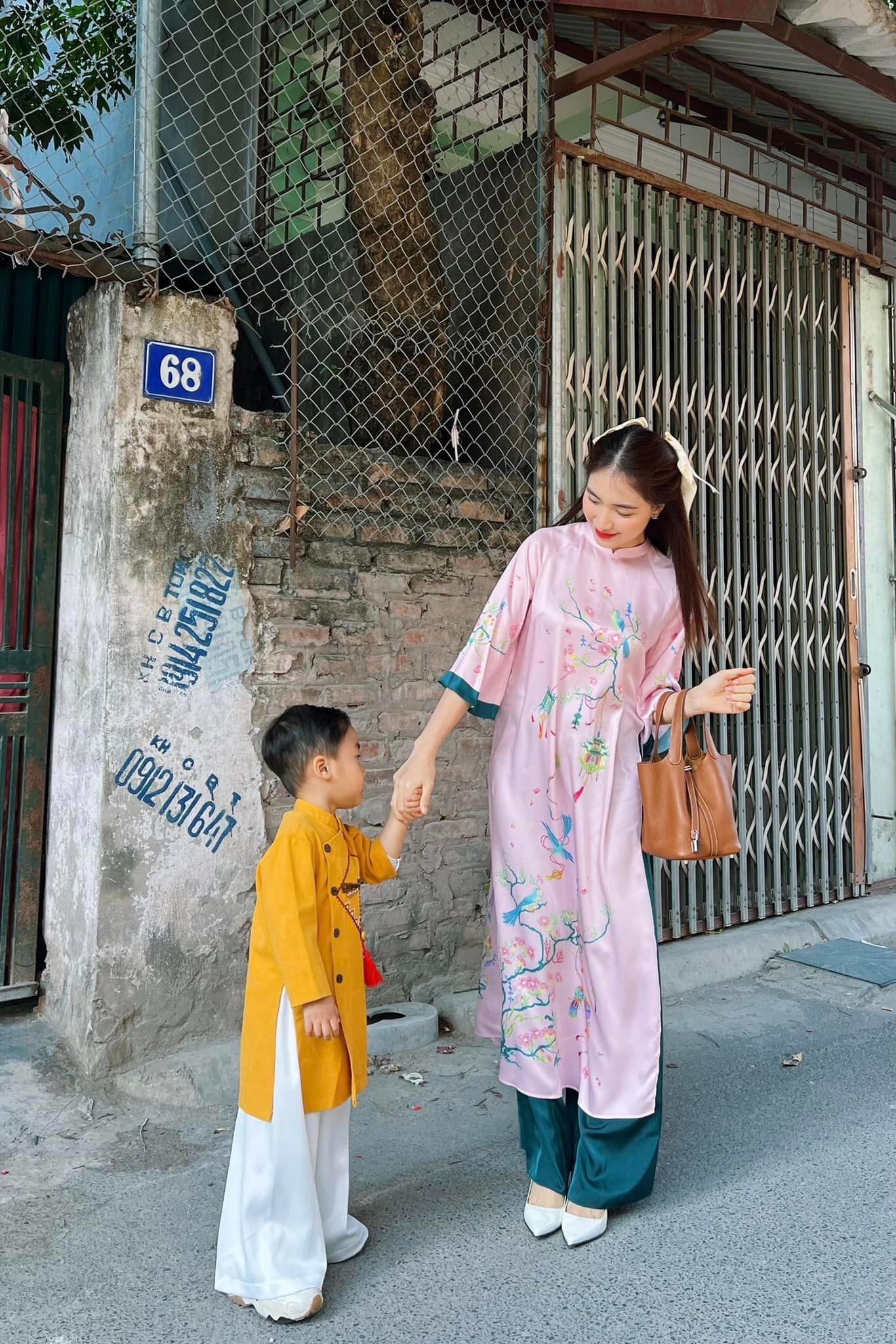 hòa minzy, sao việt 